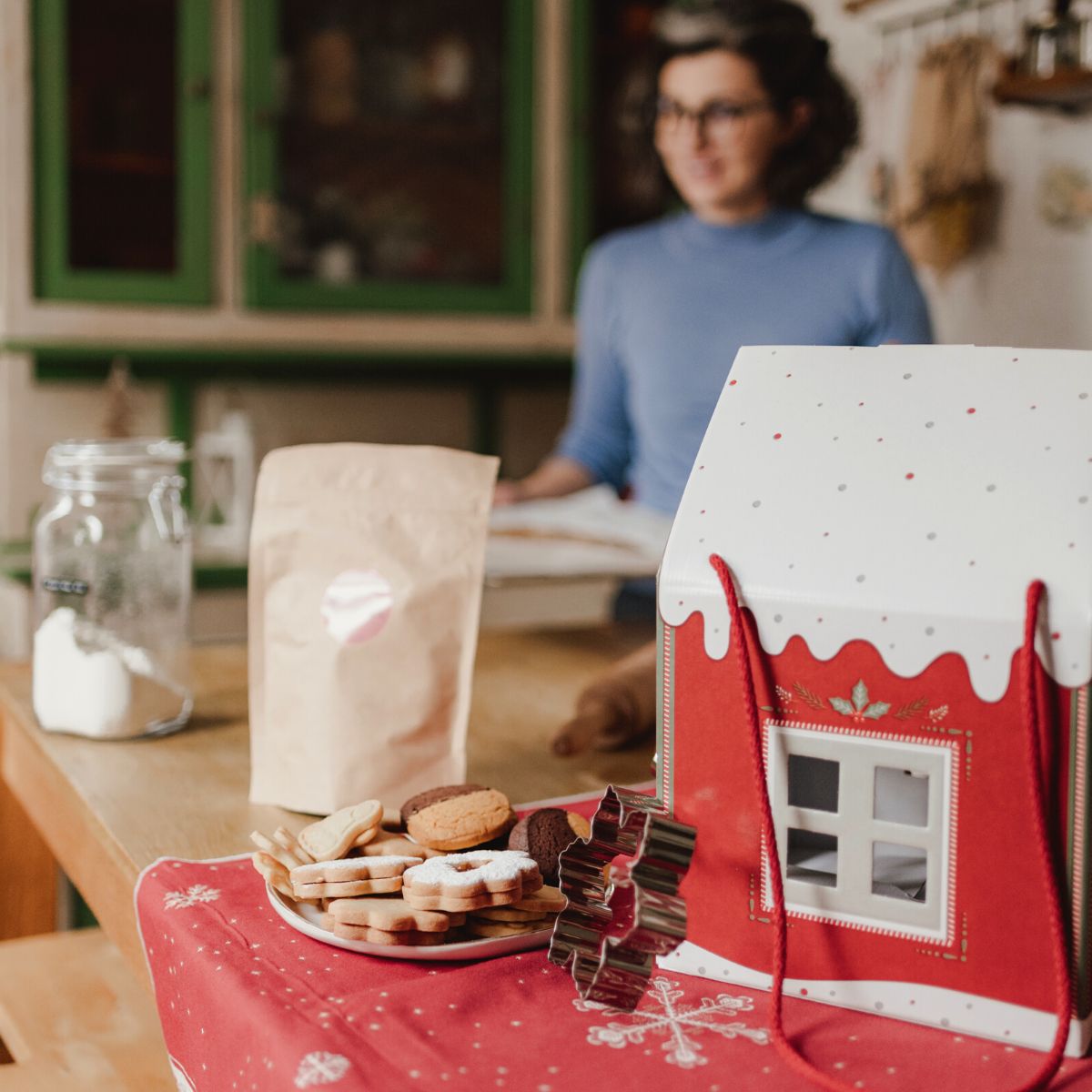La box con i biscotti di Natale "Viaggio nel villaggio di Natale"